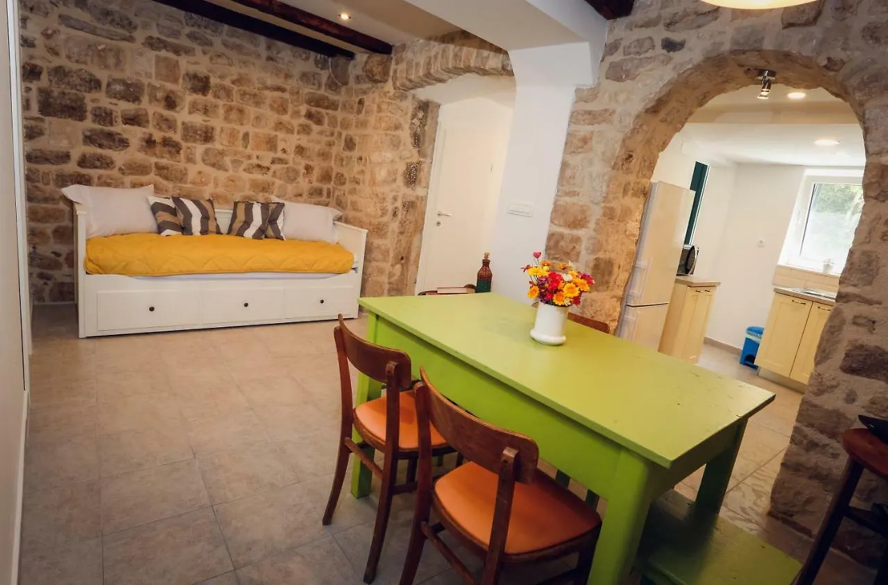 Apartment Sunce Kastela