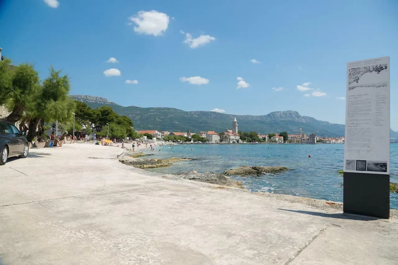 Apartment Sunce Kastela 0*,  Croatia